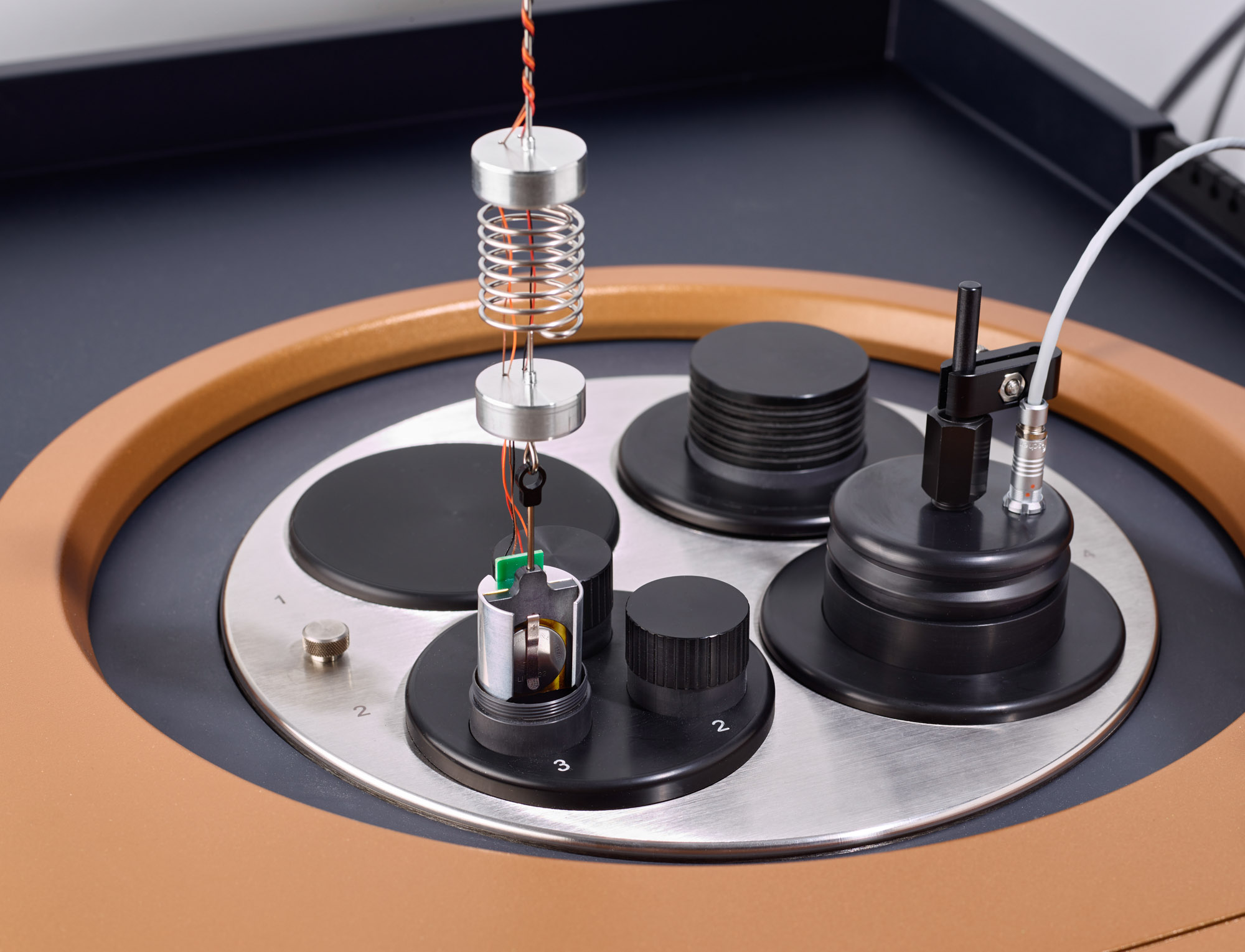 battery cycler cell loading